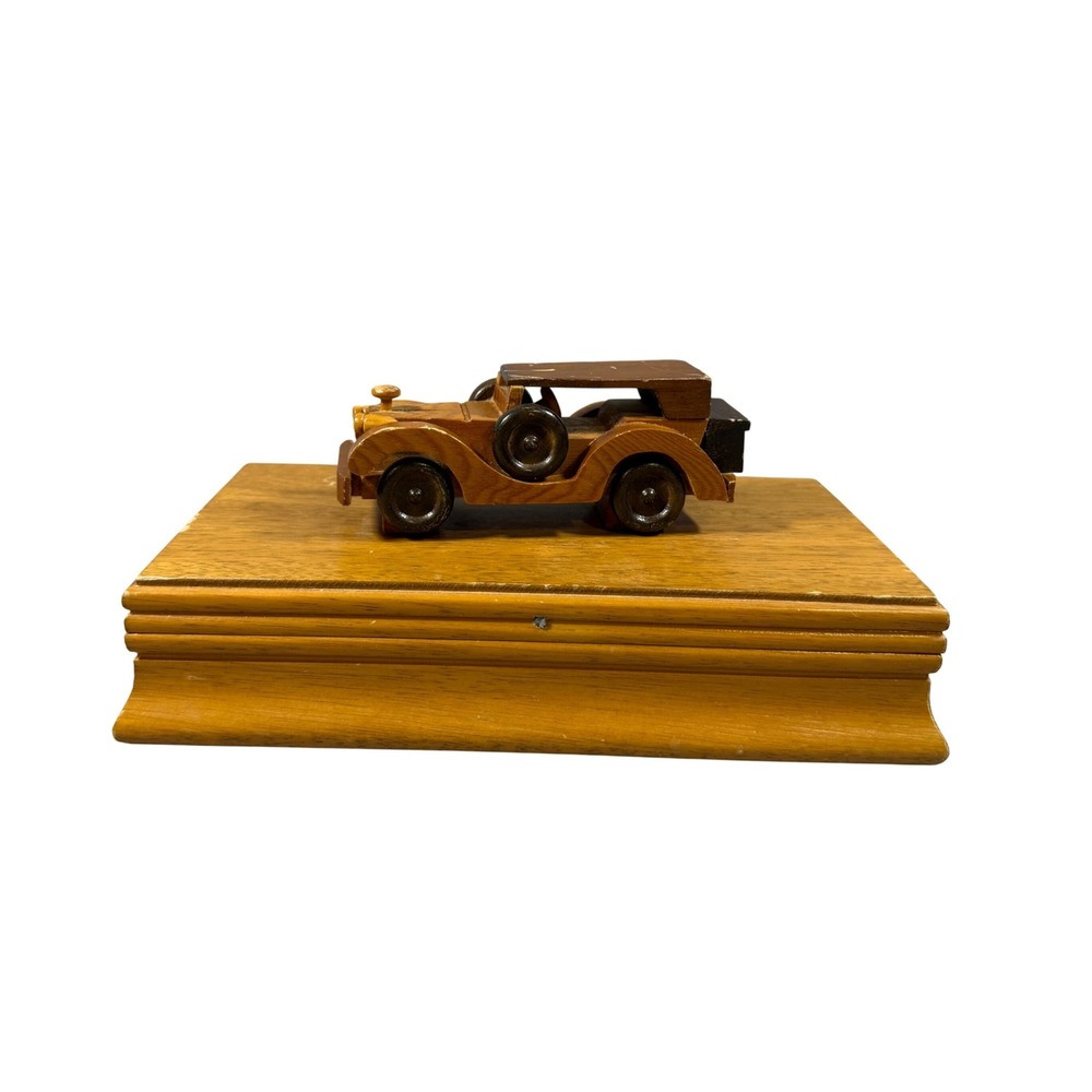 VTG Hand-Carved Wooden 1932 Ford V8 Antique Automotive Car Men Valet Jewelry Box